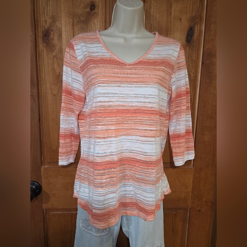 Women's Coral & White Striped‎ V-Neck 3/4 Sleeve Tee